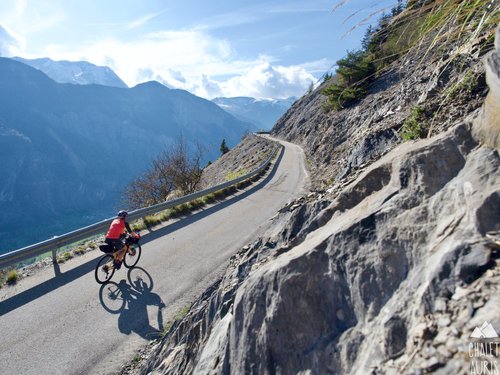 21 bends alpe d'huez tour de france cycling cols